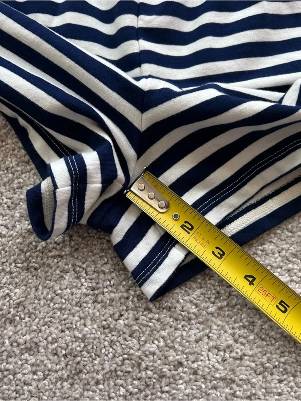 J. Crew Women’s Medium Striped Mariner Jersey Shorts Navy Blue White Drawstring - Picture 3 of 7